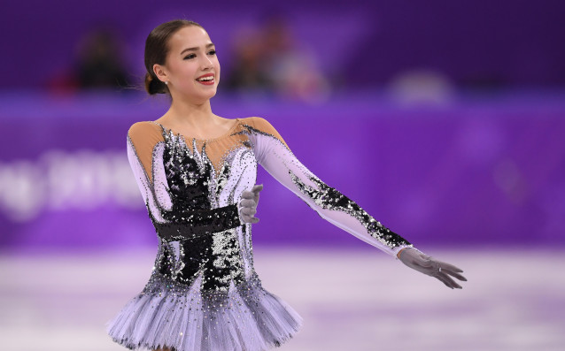 Рускините Алина Загитова и Евгения Медведева подобриха последователно световния рекорд в