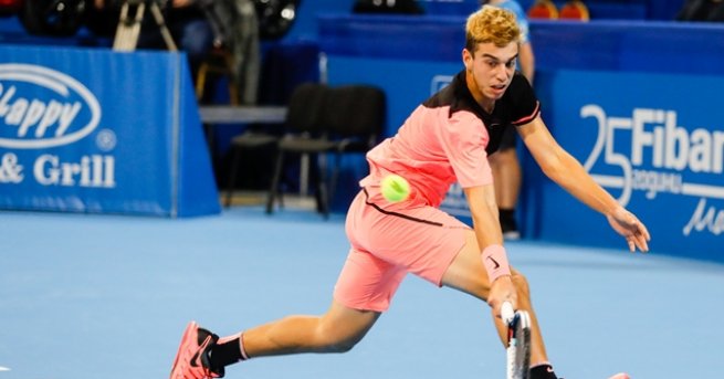 Българският тенисист Адриан Андреев спечели титлата на двойки при юношите на