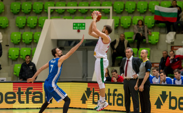 България пропиля 16 точки аванс и отстъпи пред Чехия