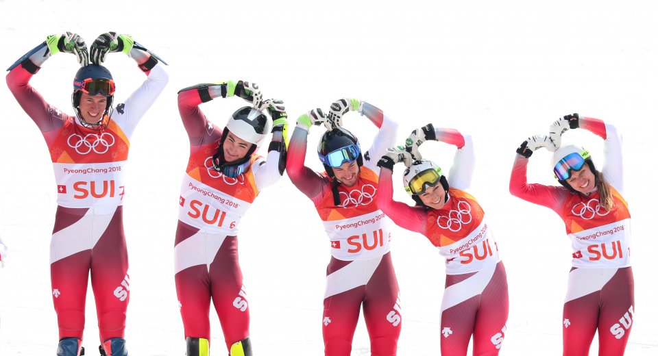 Швейцария е първият олимпийски шампион в отборното състезание в алпийските1