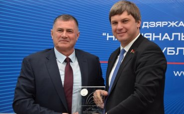 Добри Карамаринов инспектира стадиона в Минск