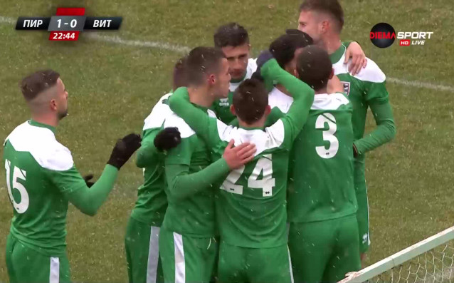 Пирин има крехък аванс от 1 0 срещу Витоша след