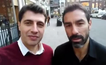 Робер Пирес продължава с подкрепата си към футбола в Бургас