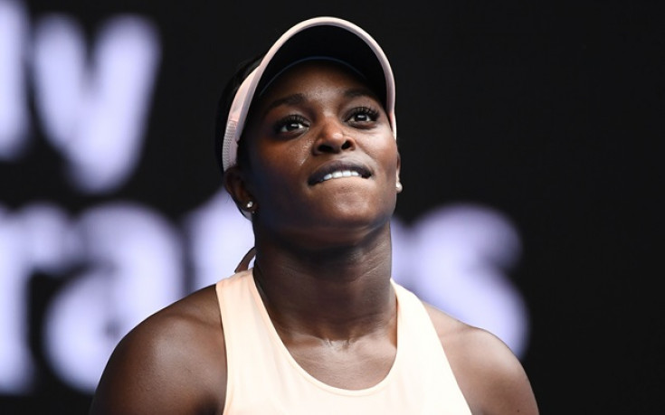 Слоун Стивънс се пропука, но би в Акапулко