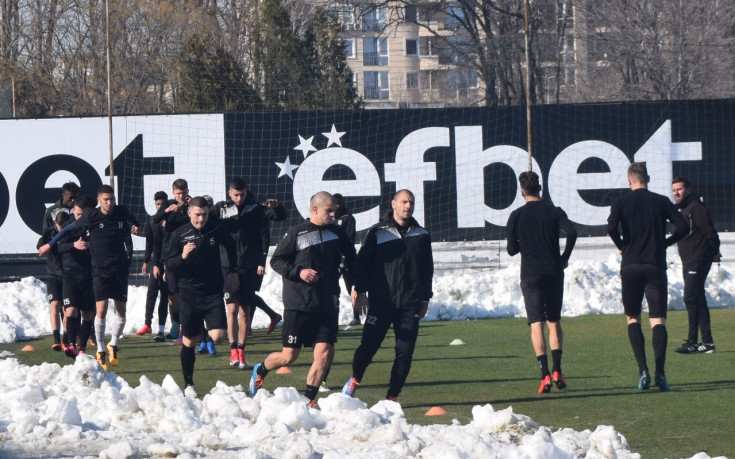 Три промени в групата на Локо Пд за дербито с Ботев