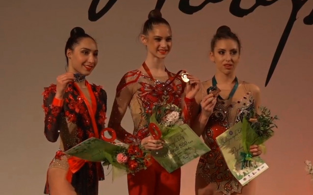 Българските състезателки спечелиха сребърен и бронзов медал в първия ден