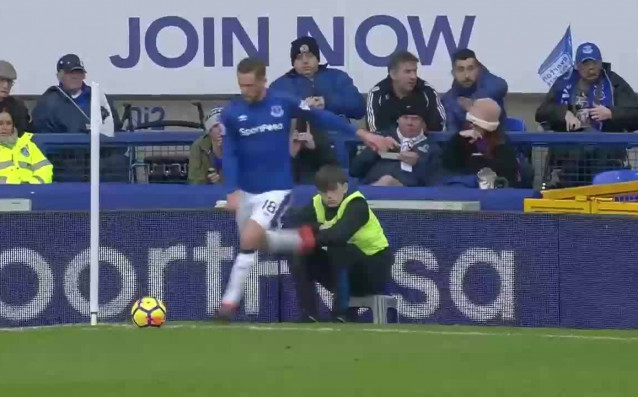 Евертън изстрада своята победа над Брайтън в 30 ия кръг на