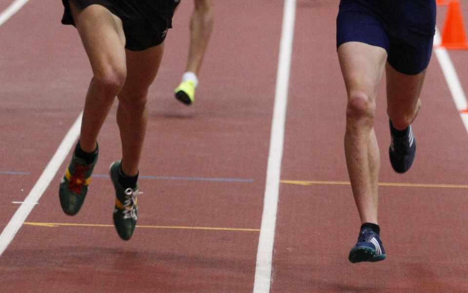 20-годишен студент постави нов световен рекорд в бягането на 400 метра в зала