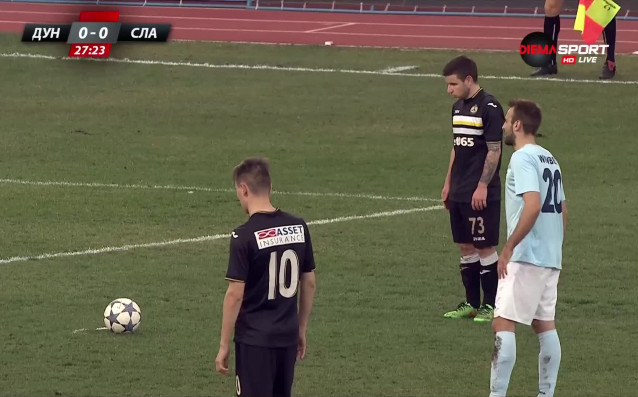 Славия води на почивката на Дунав в мача от 25