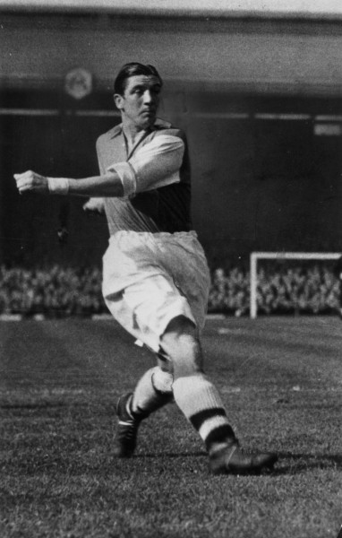 Тед Дрейк Арсенал 1938 година1