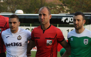 Славия и Пирин слагат край на редовния сезон в Първа лига