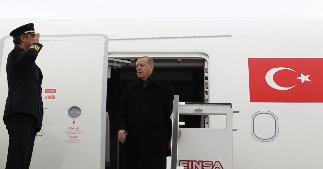 Срещата на върха ЕС Турция започна с работната вечеря в