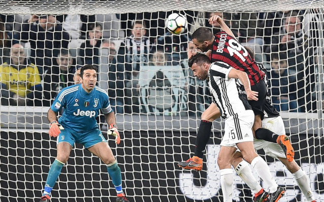 Ювентус победи Милан с 3:1 в дербито на 30-ия кръг
