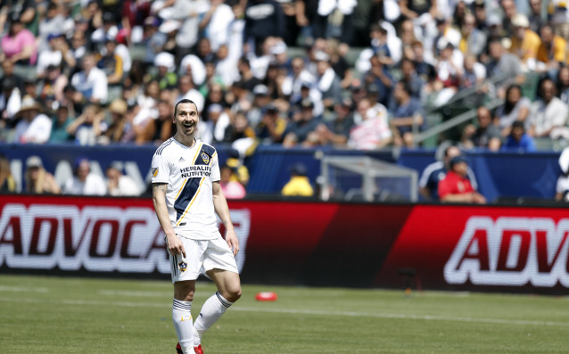 Светът полудя по гола на Кристиано Роналдо срещу Ювентус в