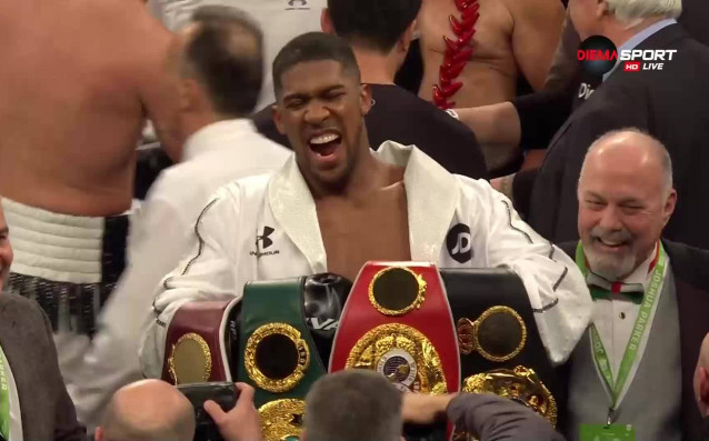 Антъни Джошуа безспорно е най щастливият човек в света на