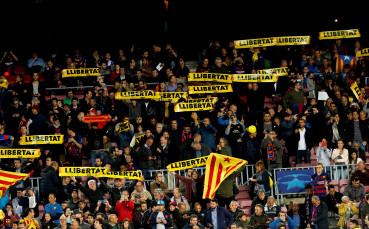 Рома вкара три, но загуби тежко от Барселона