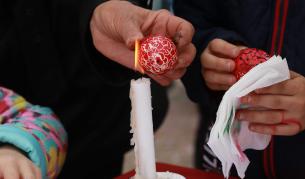 Българи пазят вековна великденска традиция (видео)