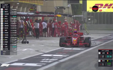 Фетел триумфира и във второто Гран при за 2018-а