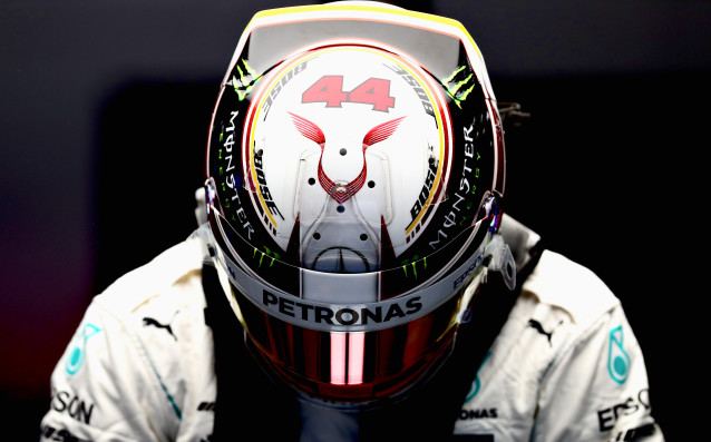 Пилотите на Мерцедес във Формула 1 Валтери Ботас и Люис