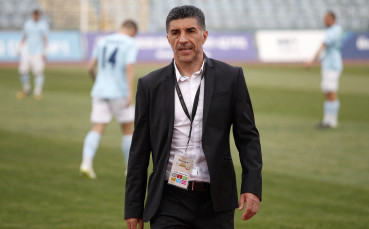 Треньорска смяна е извършена в Черноморец Бургас пише Котаспорт Малин
