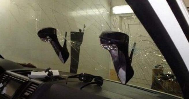 Има моменти когато не си обясняваме нещата а просто ги