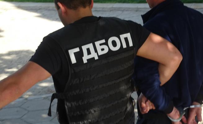 Арестуваха над 10 служители на ДАИ-Благоевград