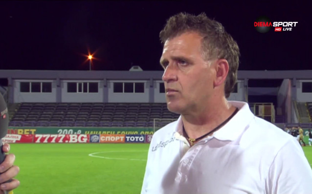Наставникът на Локомотив Пловдив Бруно Акрапович коментира равенството на тима