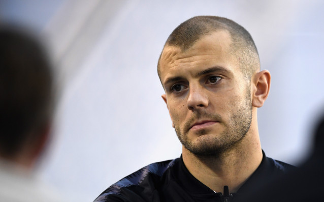 Арсенал направи ново по добро предложение на полузащитника Джак Уилшър