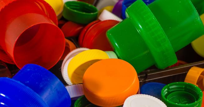 Химици от университета на Колорадо разработиха нов вид пластмаса която