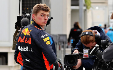 Разследват Ферстапен след първата тренировка