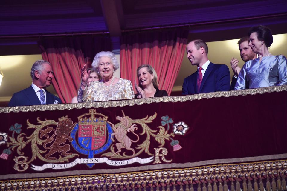  кралско семейство 