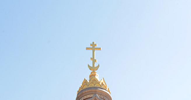 Московската патриаршия оспори статута на Константинополската Вселенска патриаршия като първа