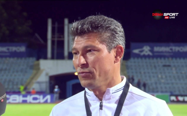 Наставникът на Етър Красимир Балъков коментира постигнатата цел оставането