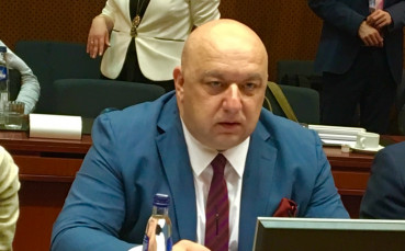 Кралев председателства Съвета на министрите на ЕС, отговорни за сектор “Младеж” в Брюксел