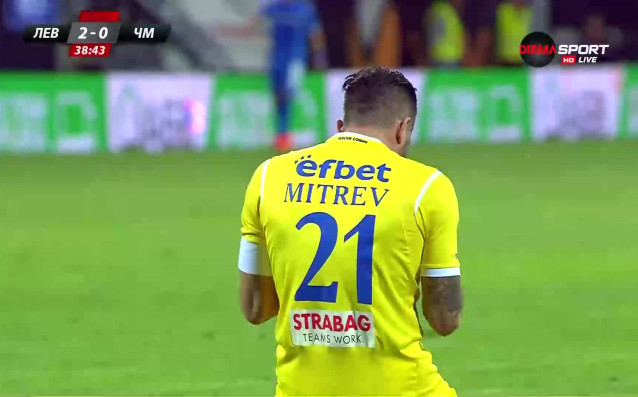 Отборът на Левски води с 2 0 на Черно море