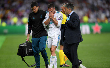 Карвахал с разкъсан мускул, аут между 2 и 3 седмици