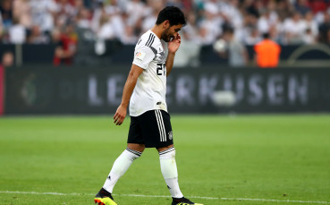 Илкай Гюндоган отпадна от състава на Германия за гостуването на