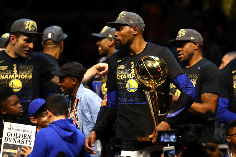 Голдън Стейт Уориърс 2018 НБА Баскетболна асоциация титла шампионска шампион1