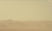  Гледката на марсохода Curiosity към резултатите от пясъчната стихия 