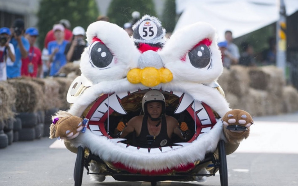 Остават 5 дни за кандидатстване в необикновената надпревара Red Bull Soapbox 2018