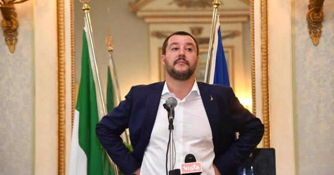 Крайно десният вътрешен министър на Италия Матео Салвини обяви плановете