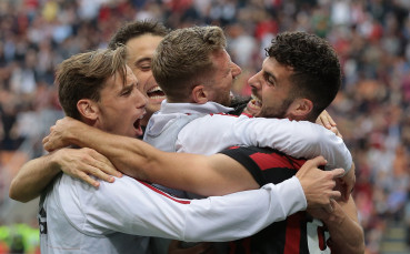 Съвсем реален е шансът УЕФА да изпъди Милан днес