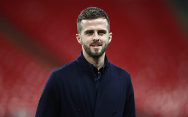 Барселона влезе в контакт Пянич