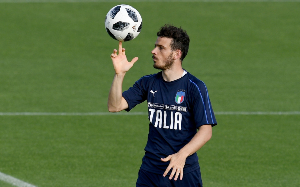 Изглежда, че е малко вероятно Валенсия да закупи Алесандро Флоренци