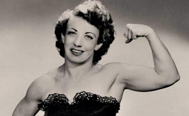  Милдред Блисс, силова атлетка 