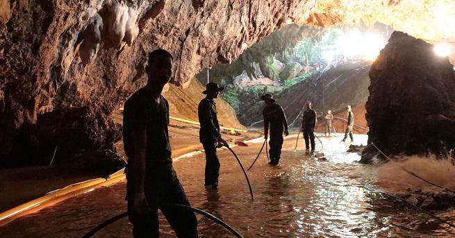 Пещерният комплекс в северен Тайланд където 12 момчета и техният