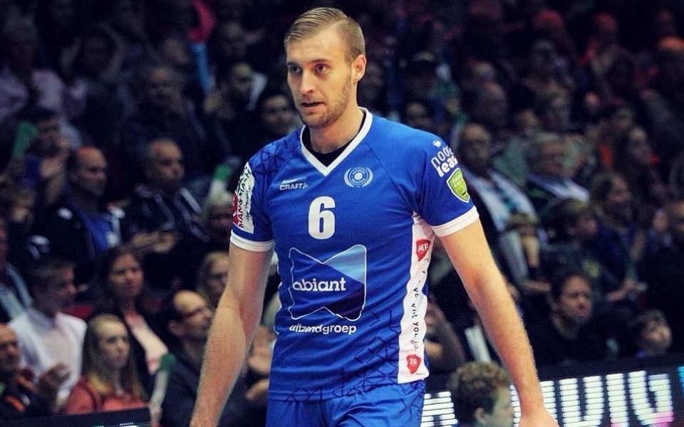 Волейболистът на Левски Трифон Лапков коментира поражението с 2:3 от