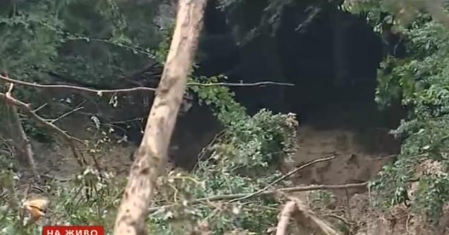 Продължава отводняването на местата засегнати от водната стихия в Тетевен