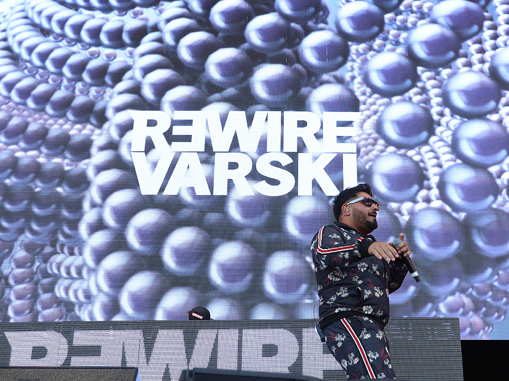 REWIRE & VARSKI на сцената на MTV Varna Beach