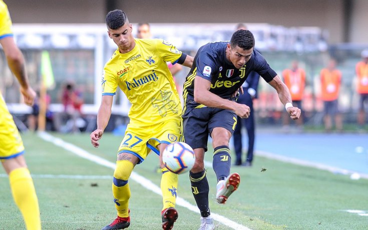 Роналдо щастлив от първата победа с Юве